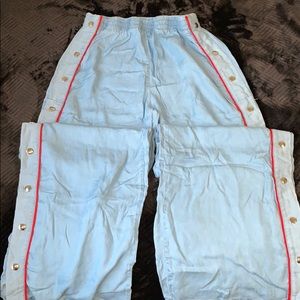 Cute and fun Light blue wash bel bottoms!